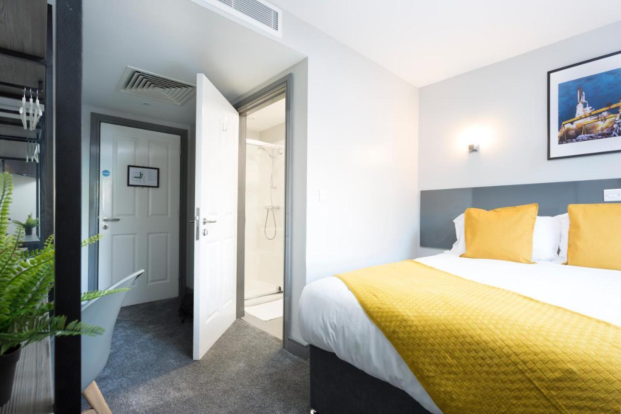 Bank Square Town House Hotel เบลฟาสต์ ภายนอก รูปภาพ
